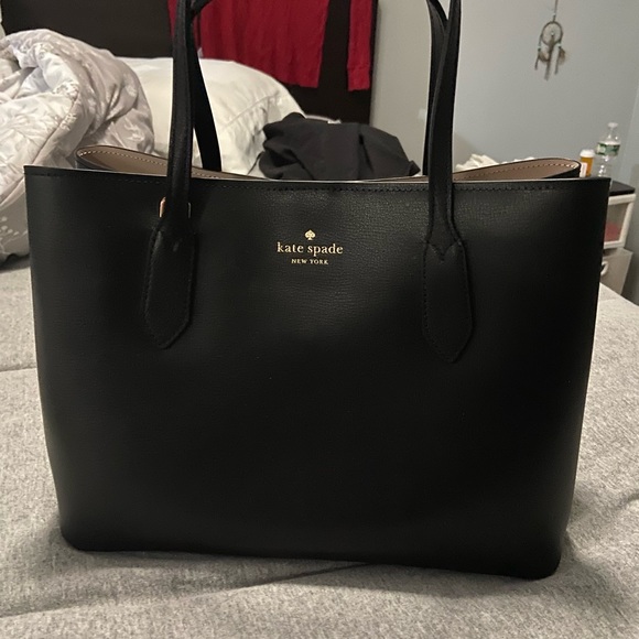 Kate Spade Sstchel - Picture 14 of 16
